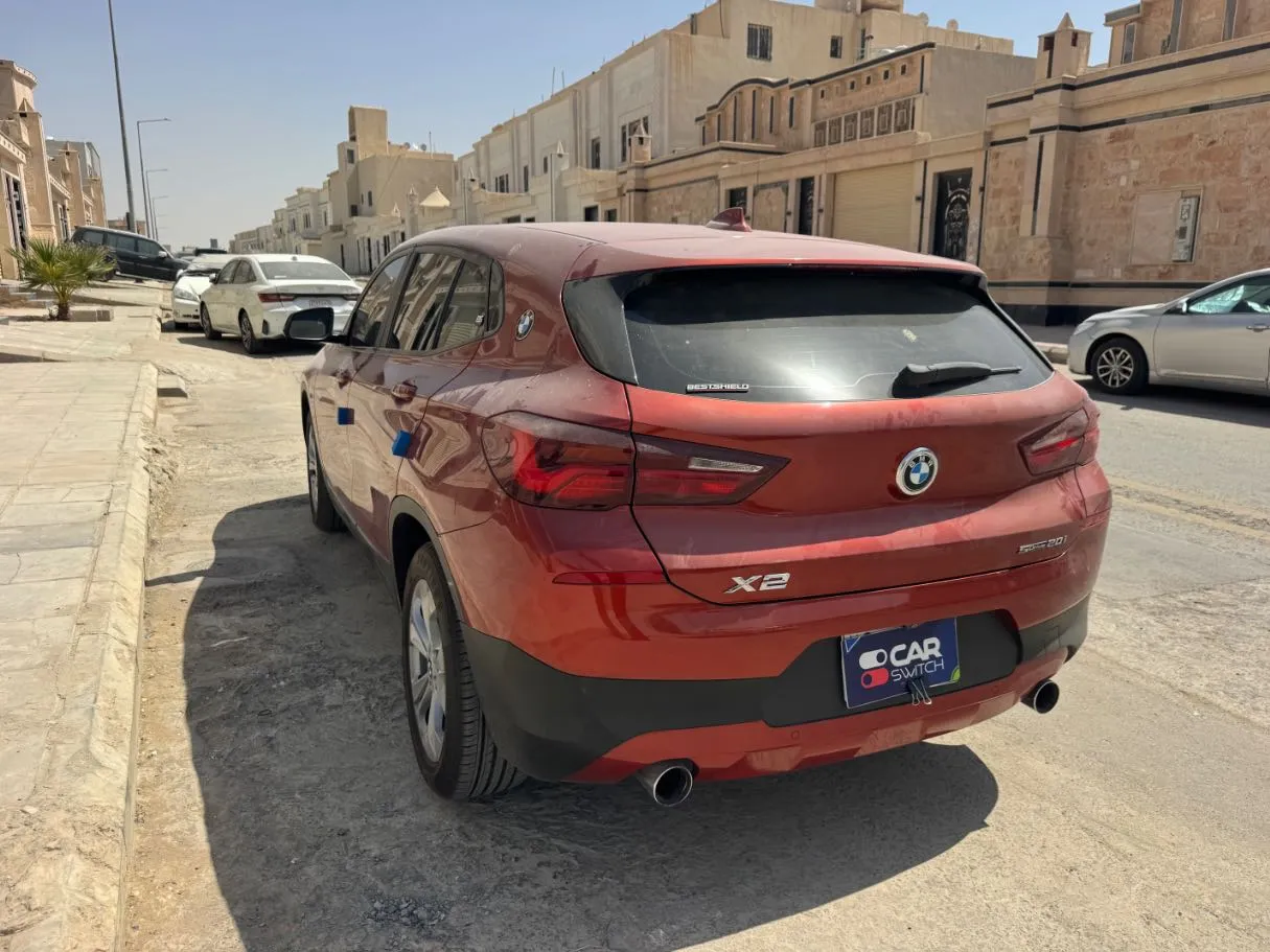 Car image 7
