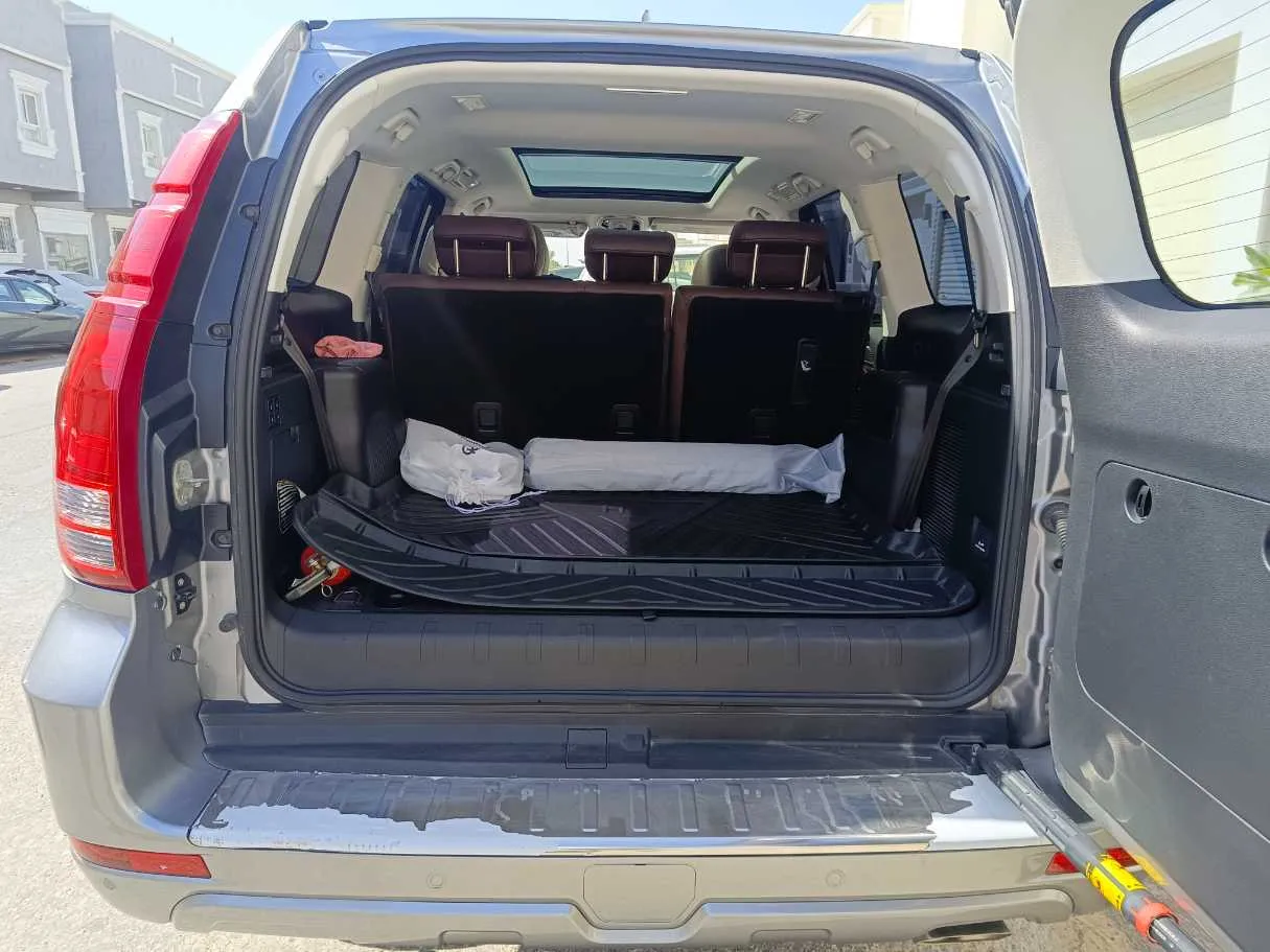 Car image 31