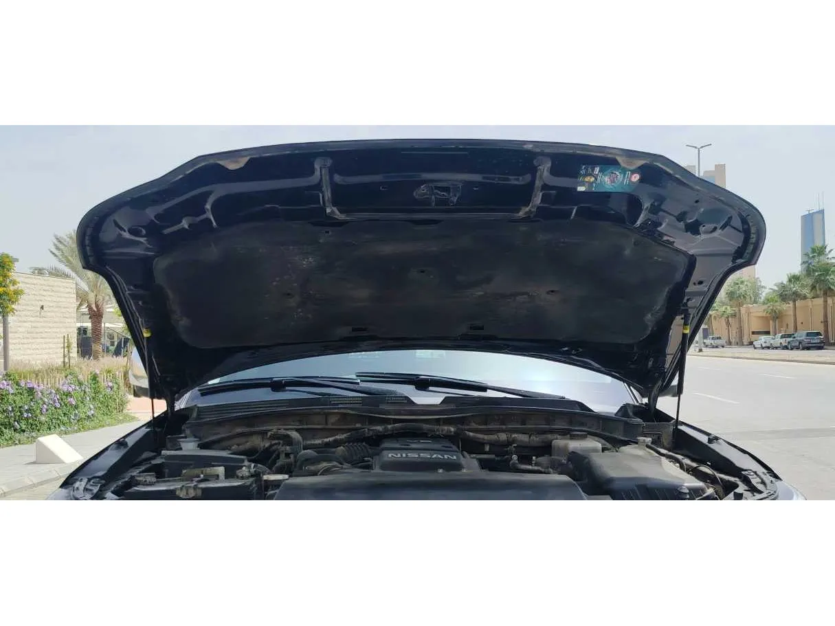 Car image 32