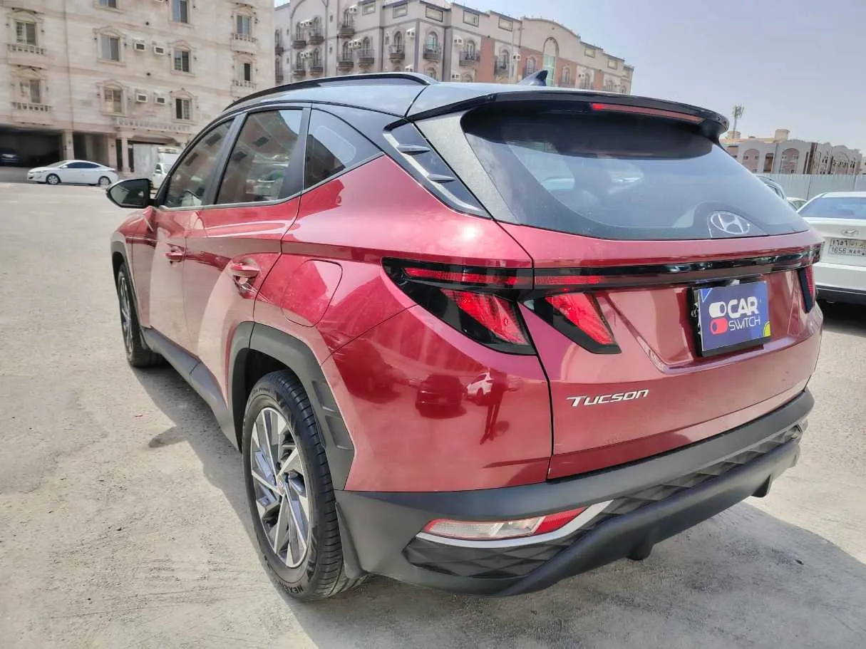 Car image 7