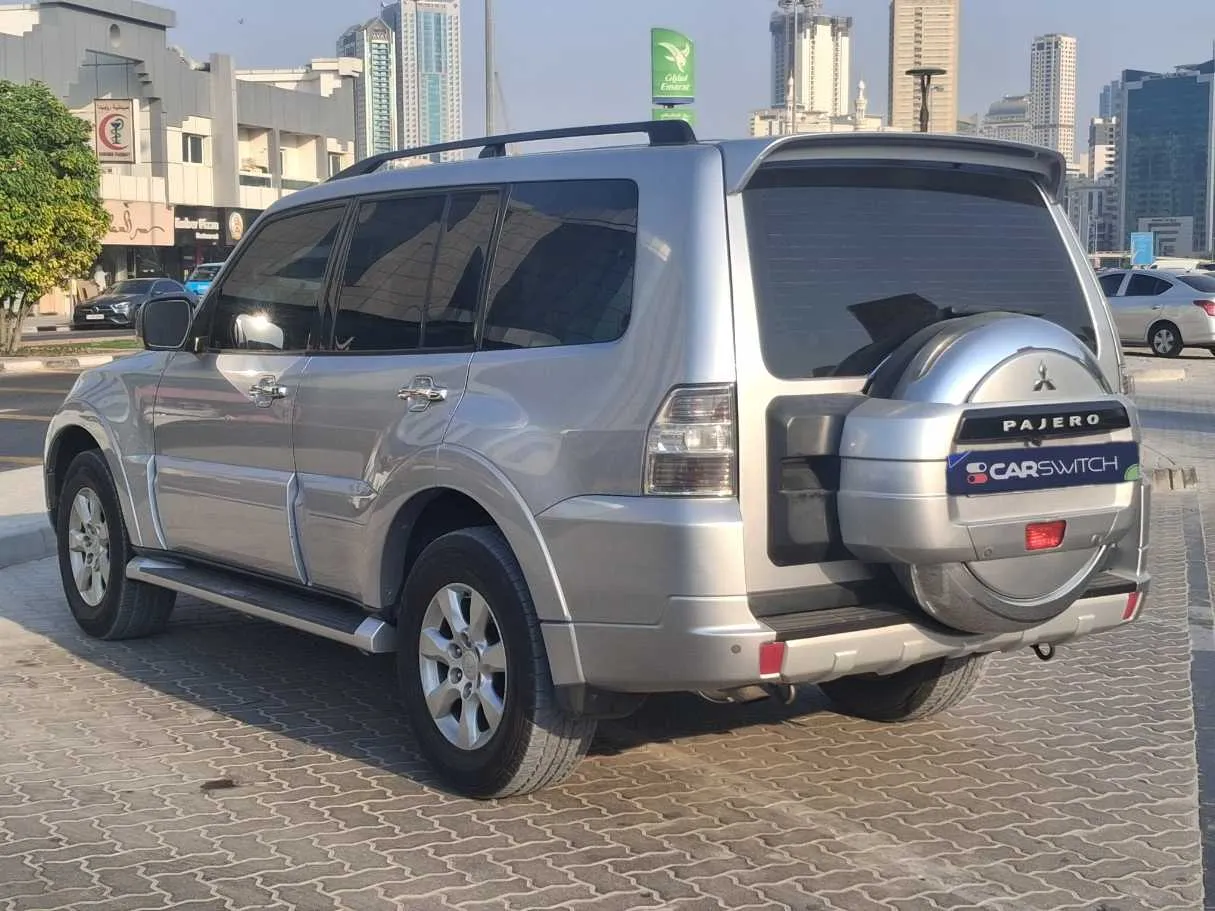Car image 7