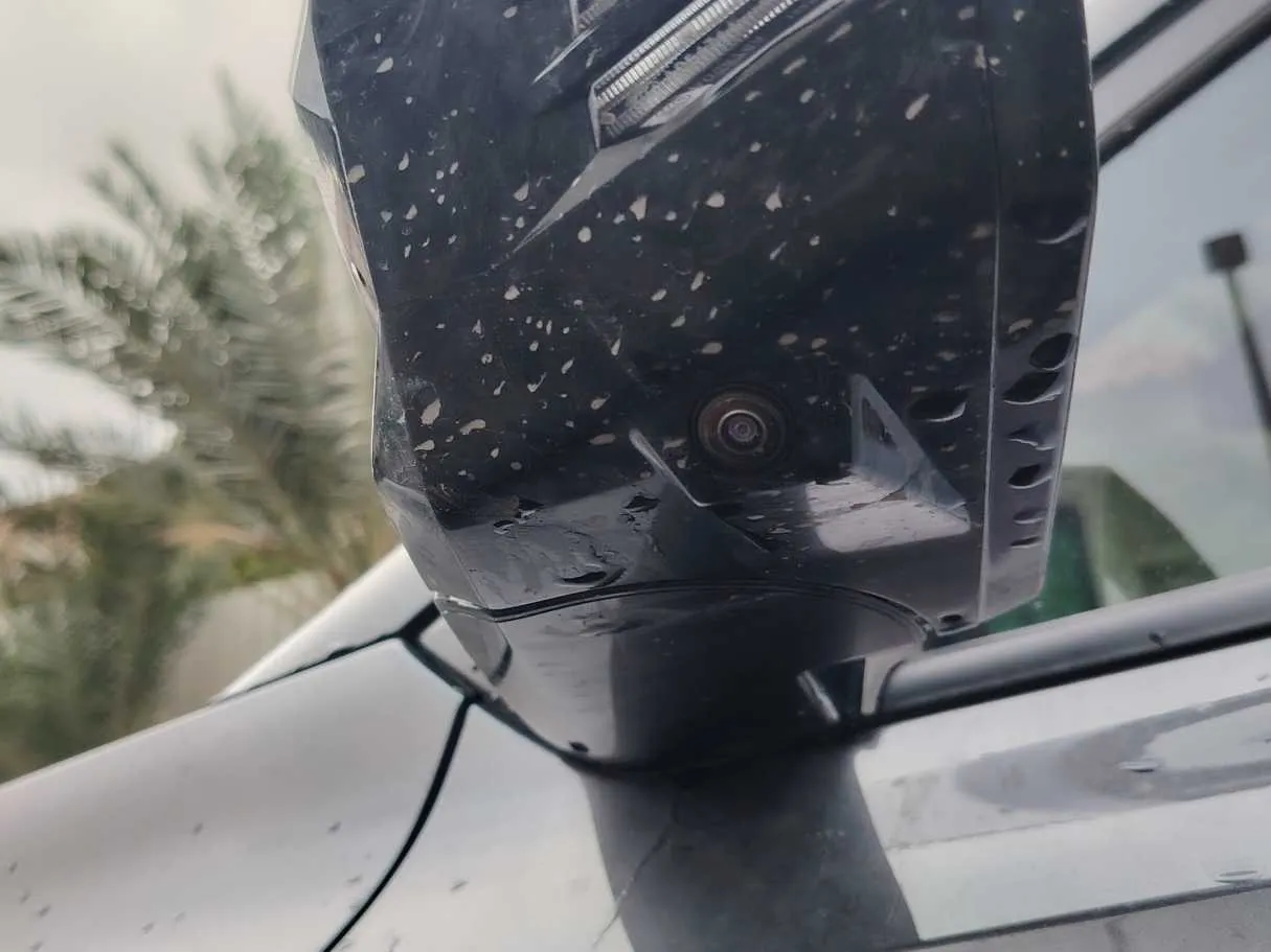 Car image 36