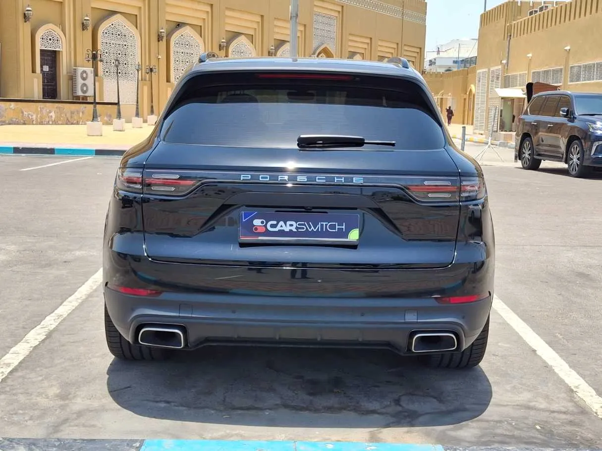Car image 6