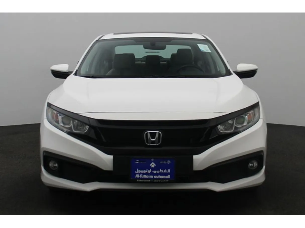 Car image 11
