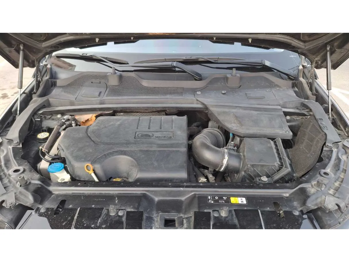 Car image 21