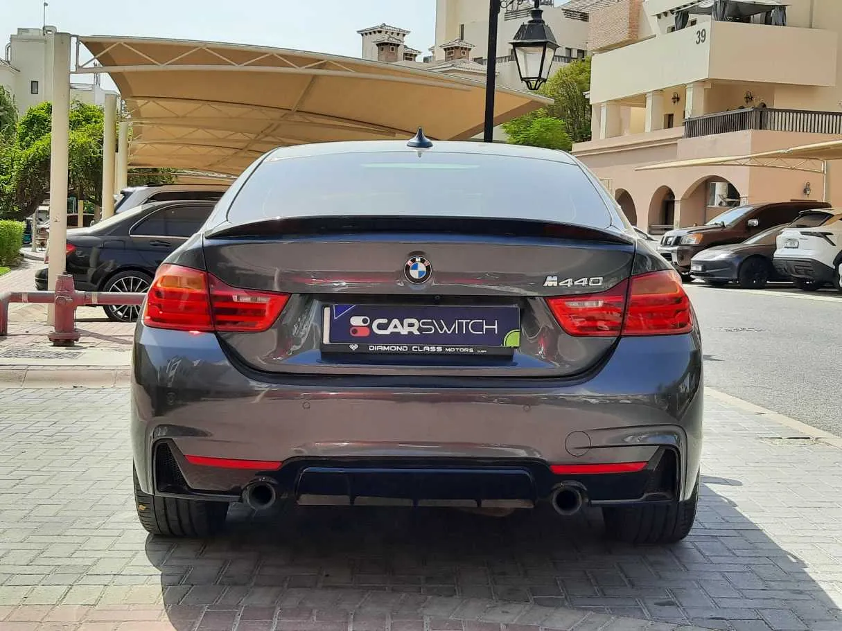 Car image 6