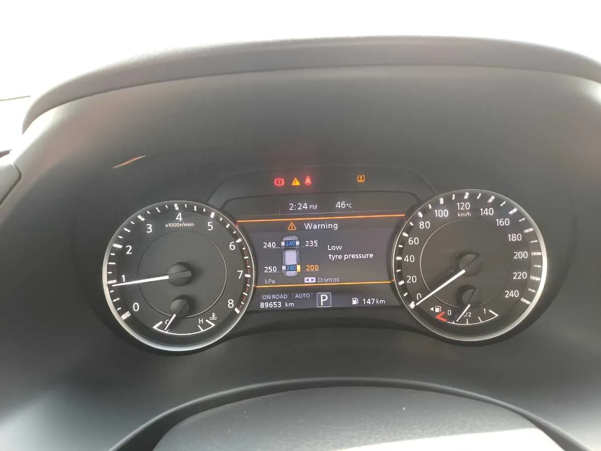 Car image 22