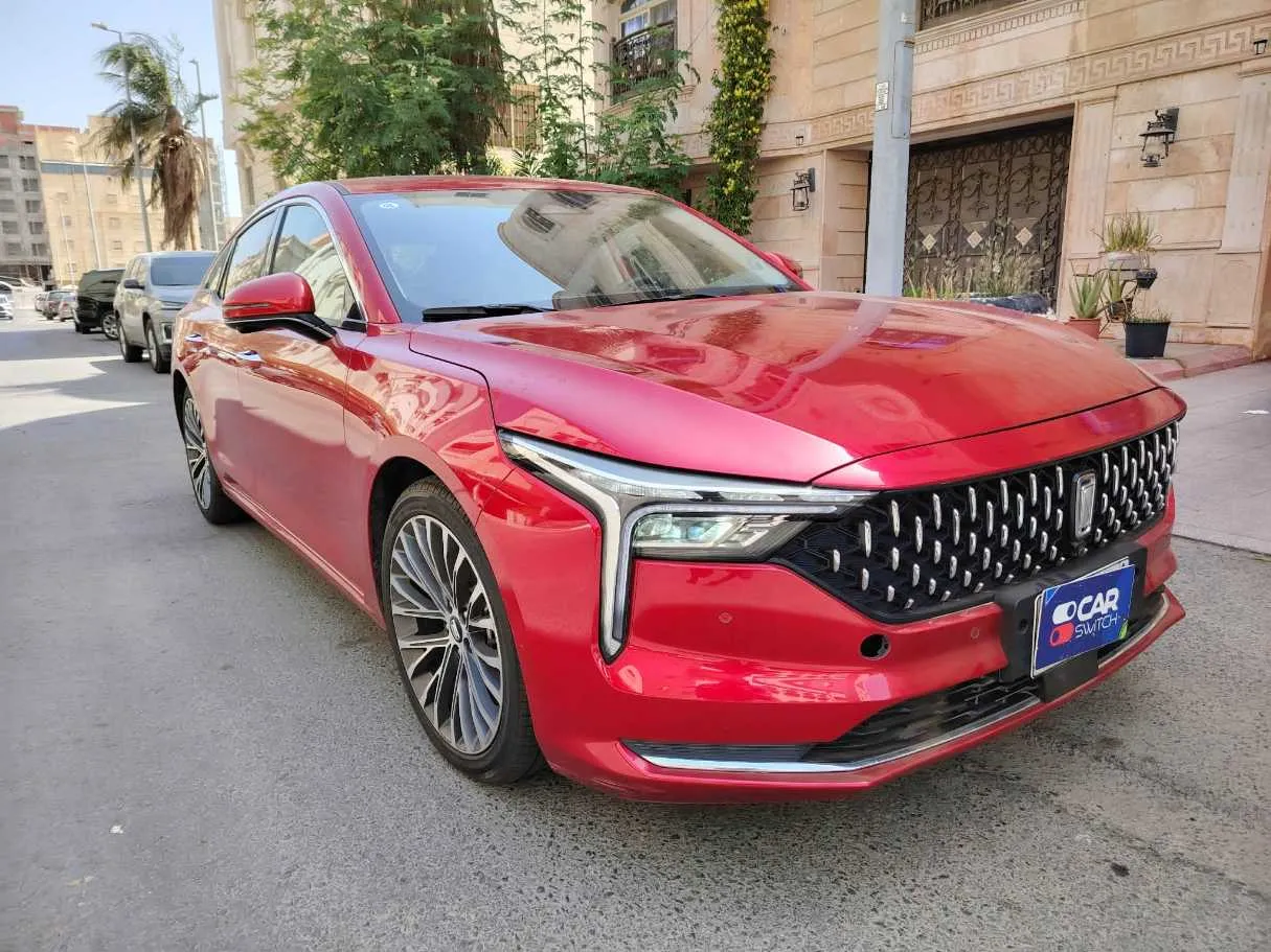 Car image 3