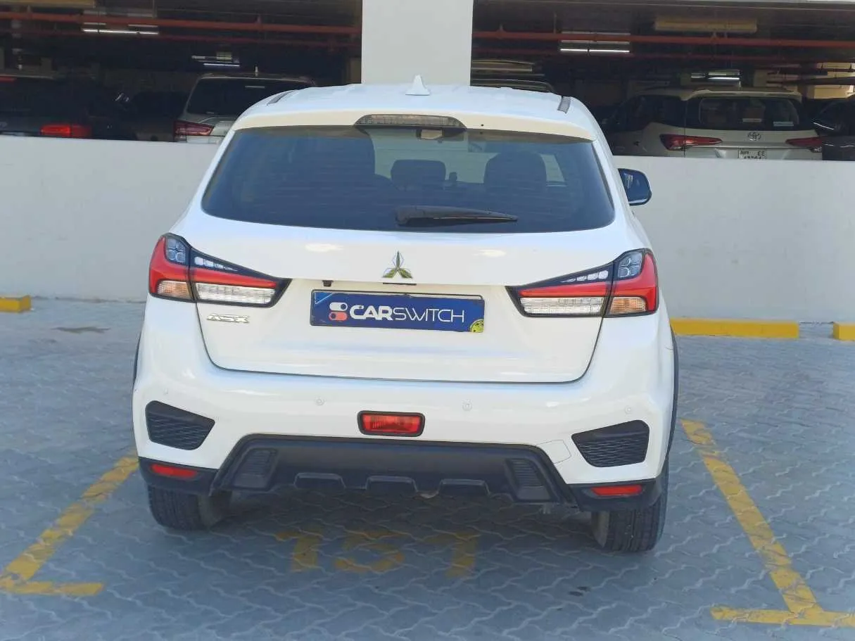 Car image 7