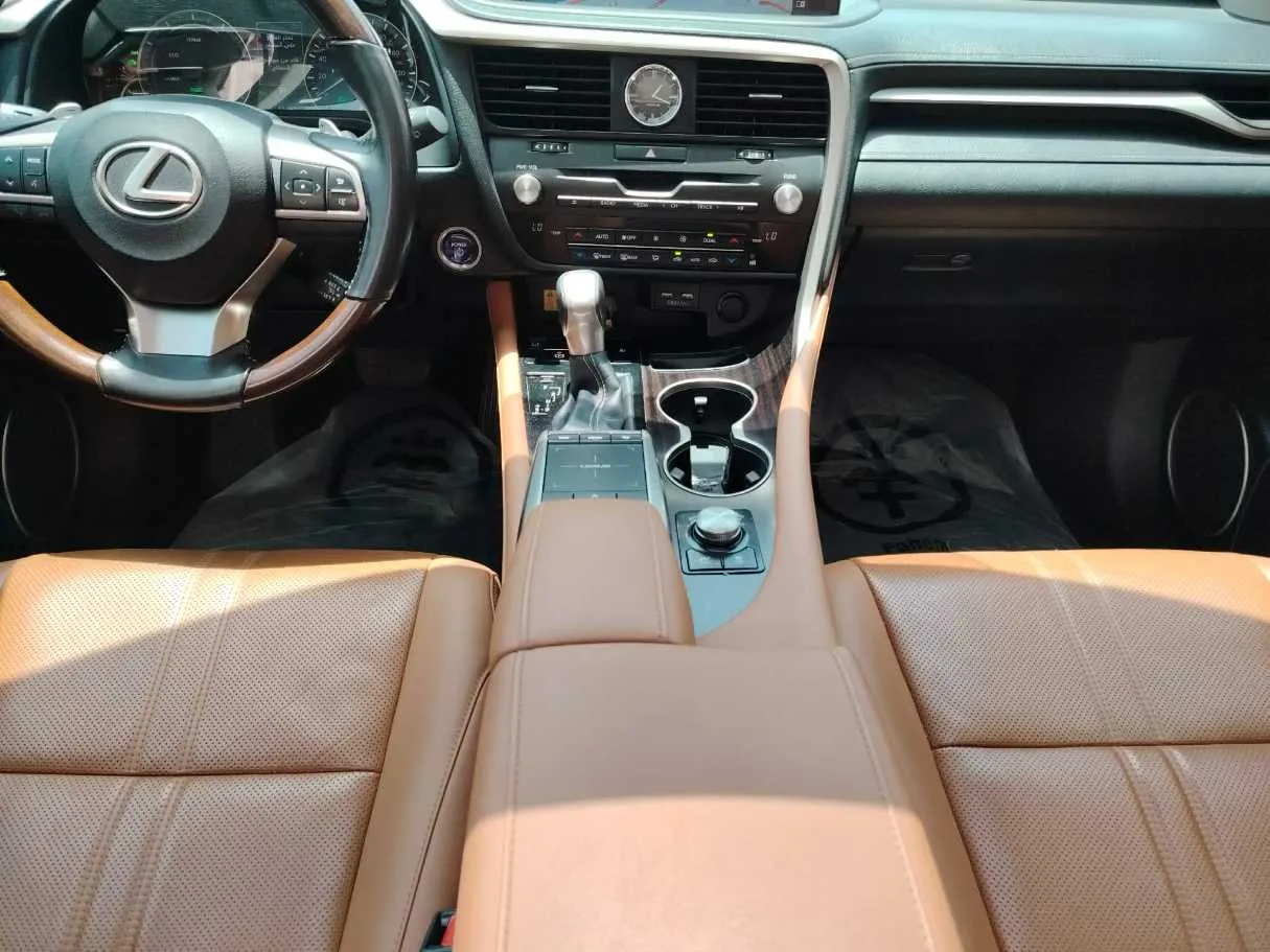 Car image 22