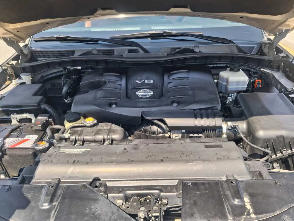 Car image 23