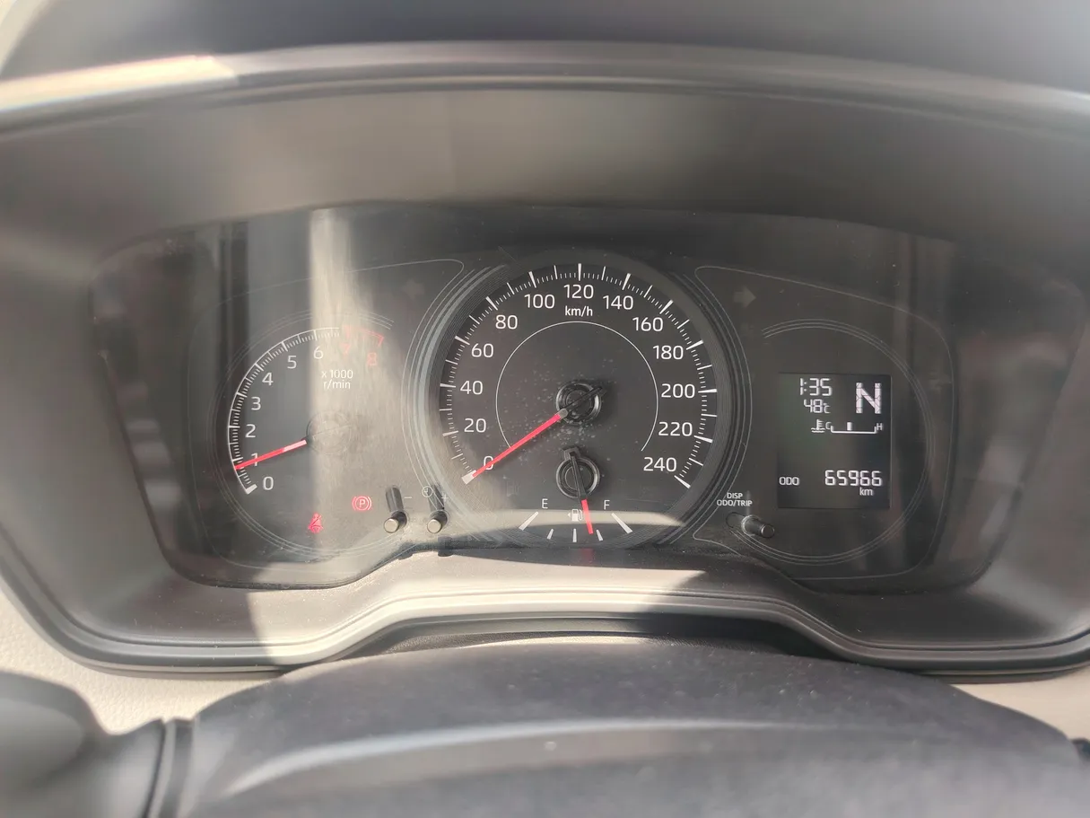 Car image 22