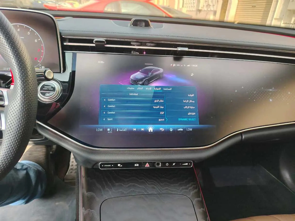 Car image 27
