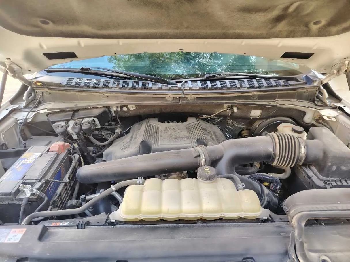 Car image 33