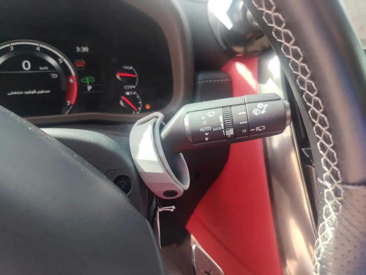 Car image 27