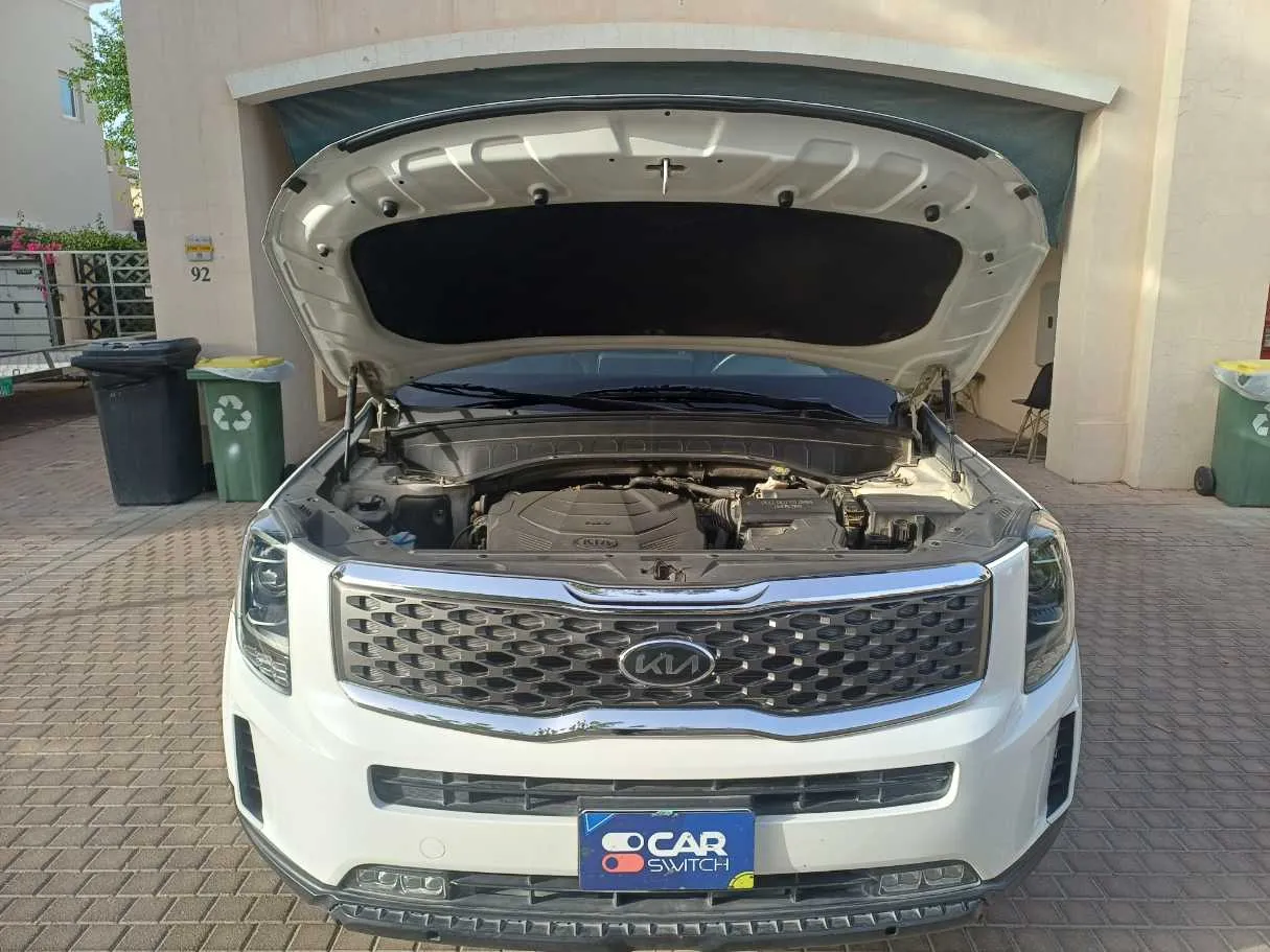 Car image 22