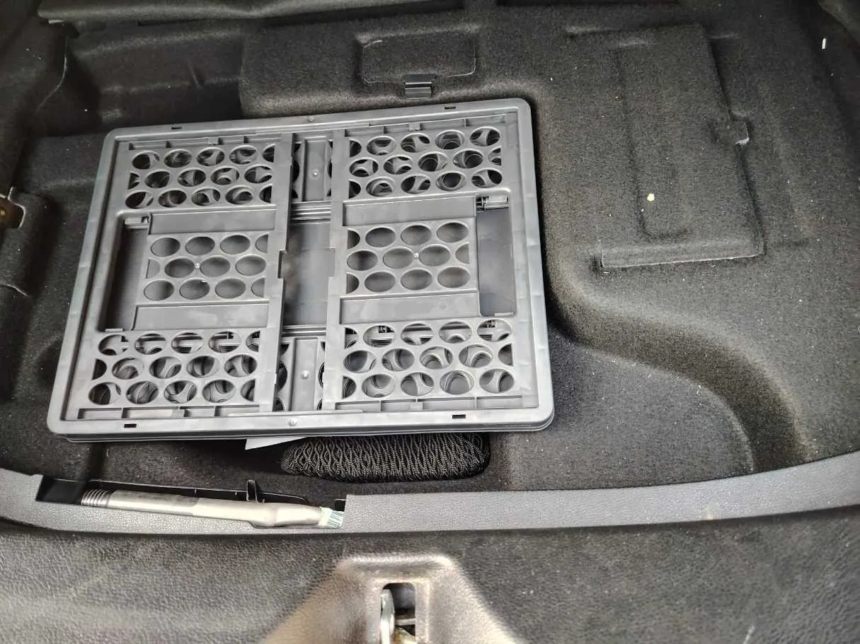 Car image 41