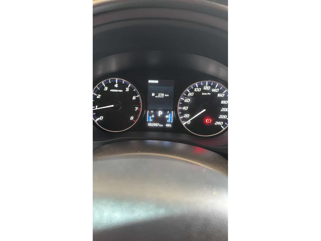 Car image 23