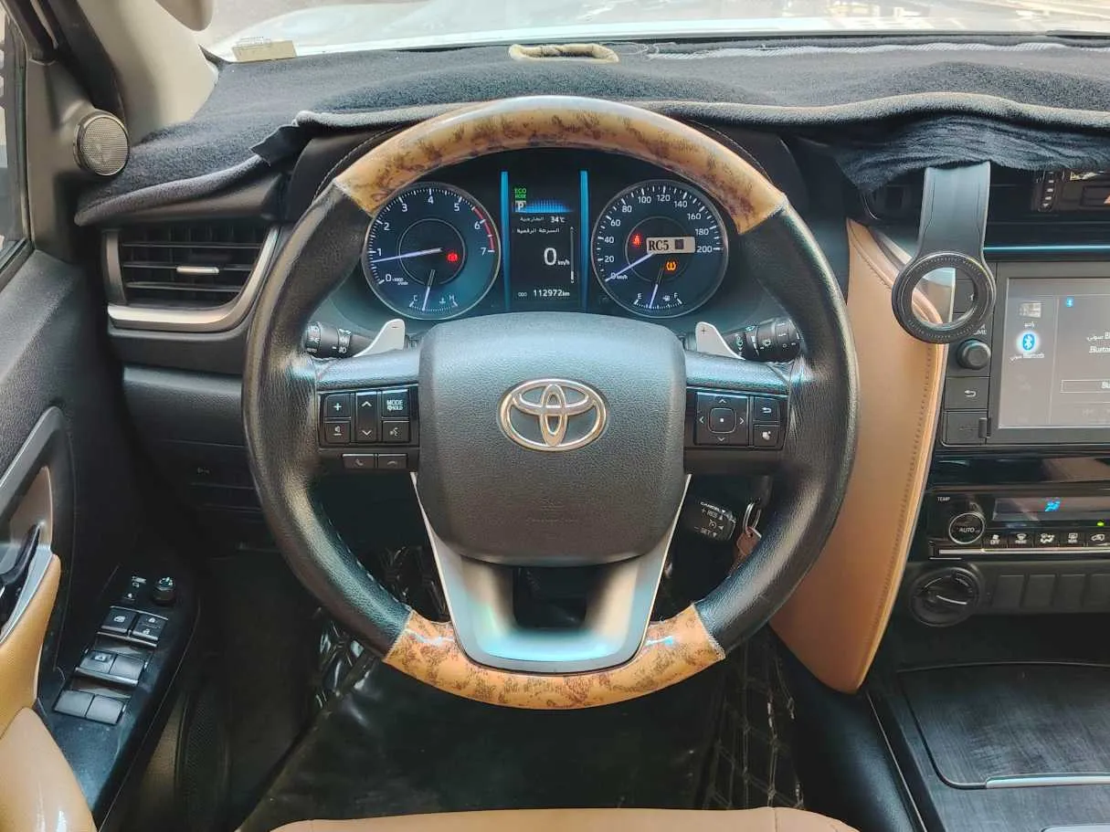 Car image 21