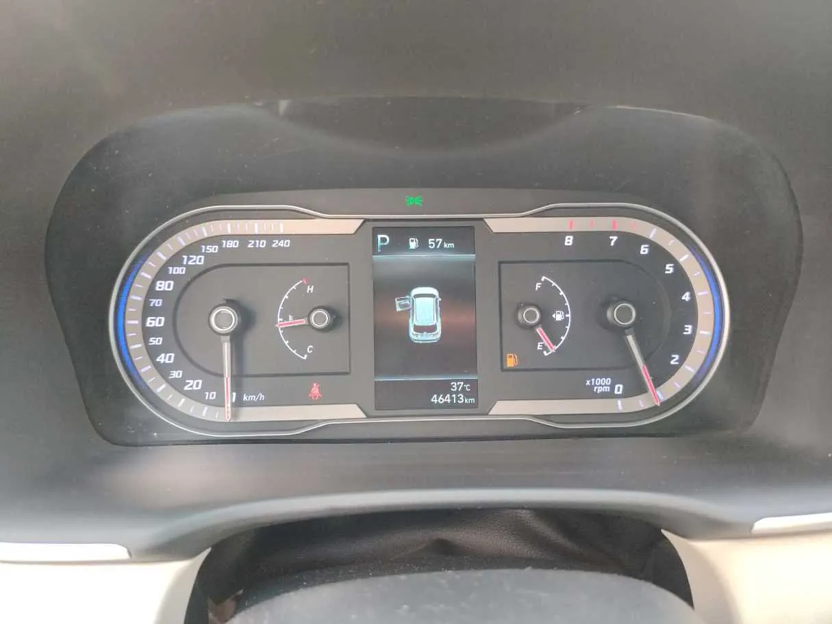Car image 34