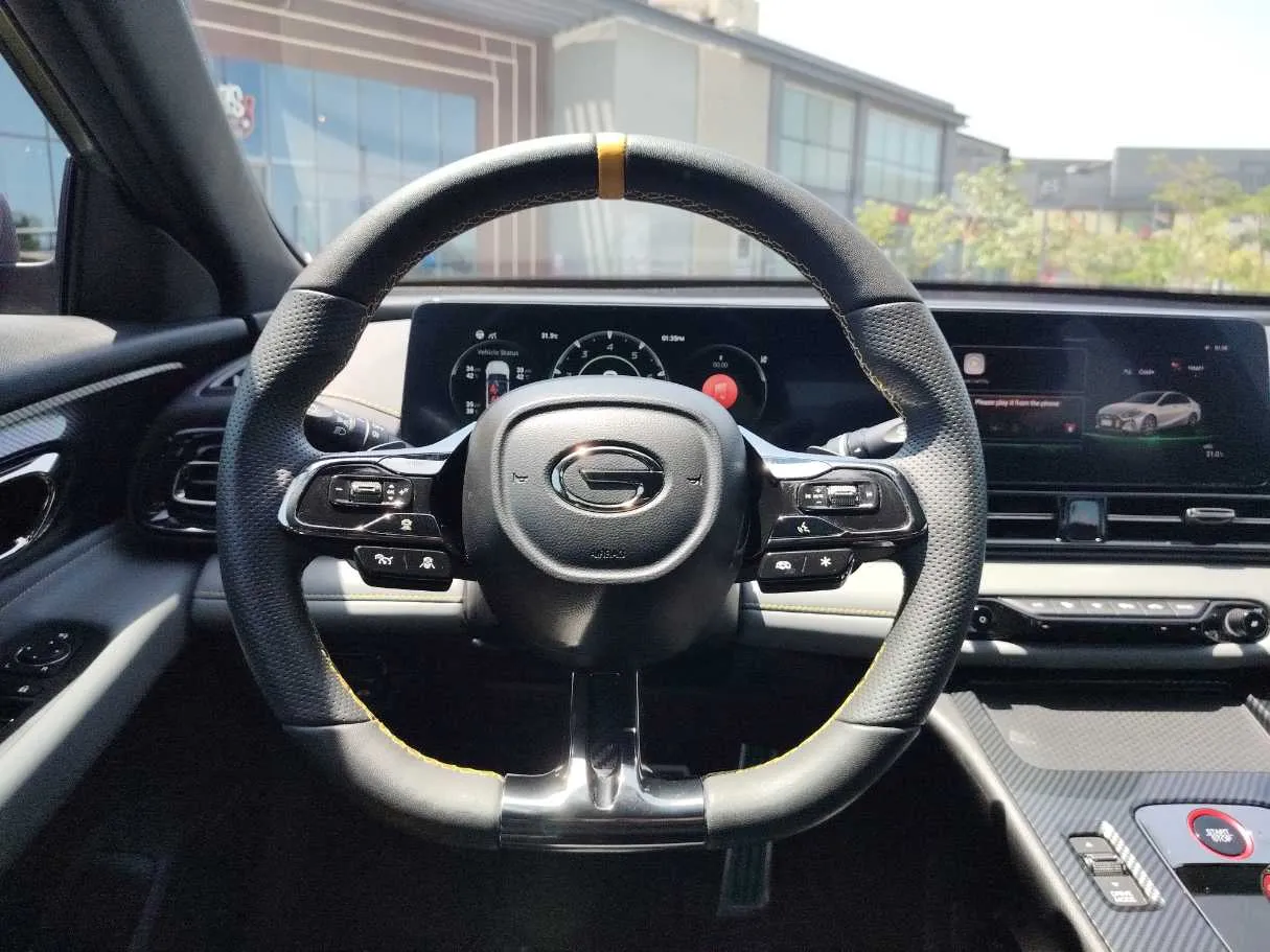 Car image 21