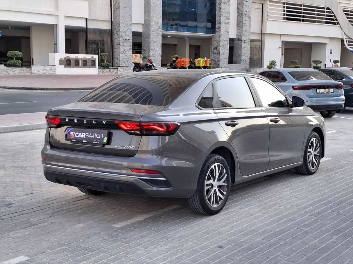 Car image 7