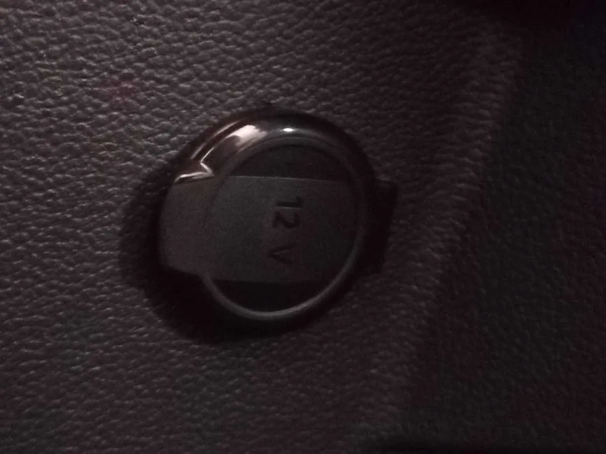 Car image 31