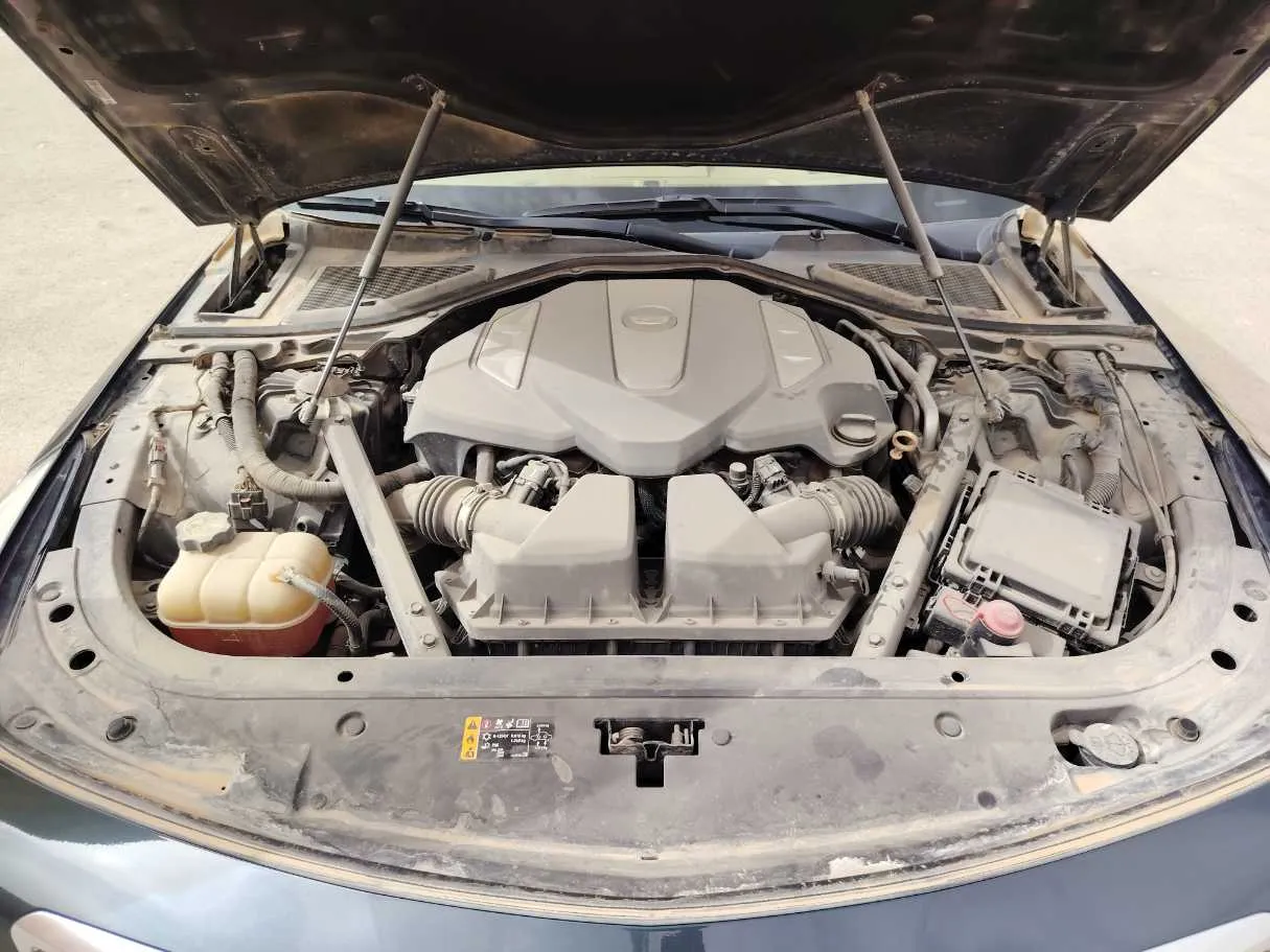 Car image 36