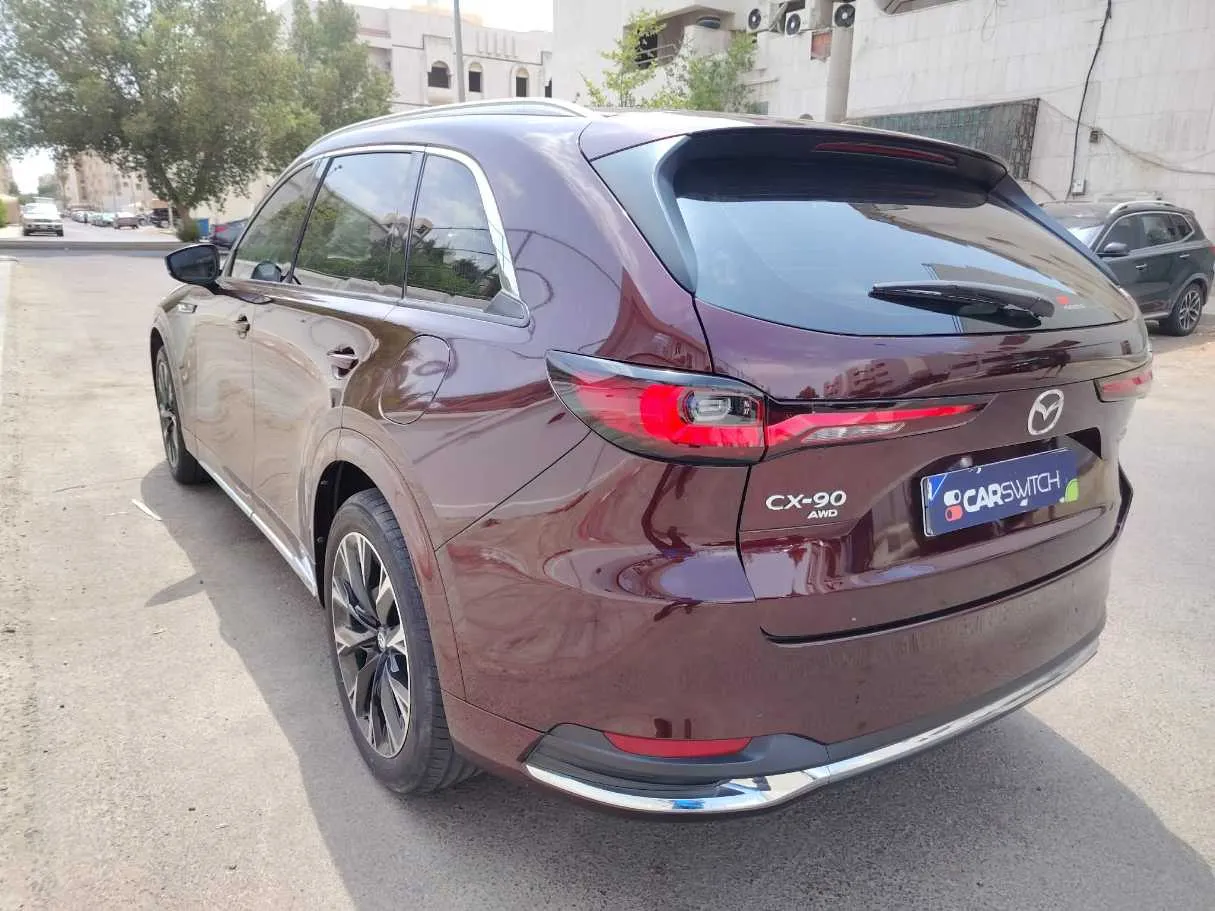 Car image 7