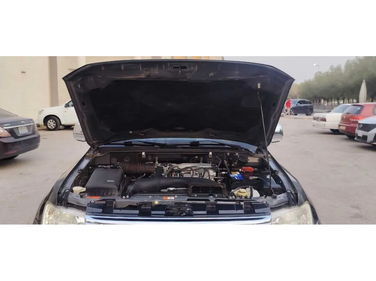 Car image 29