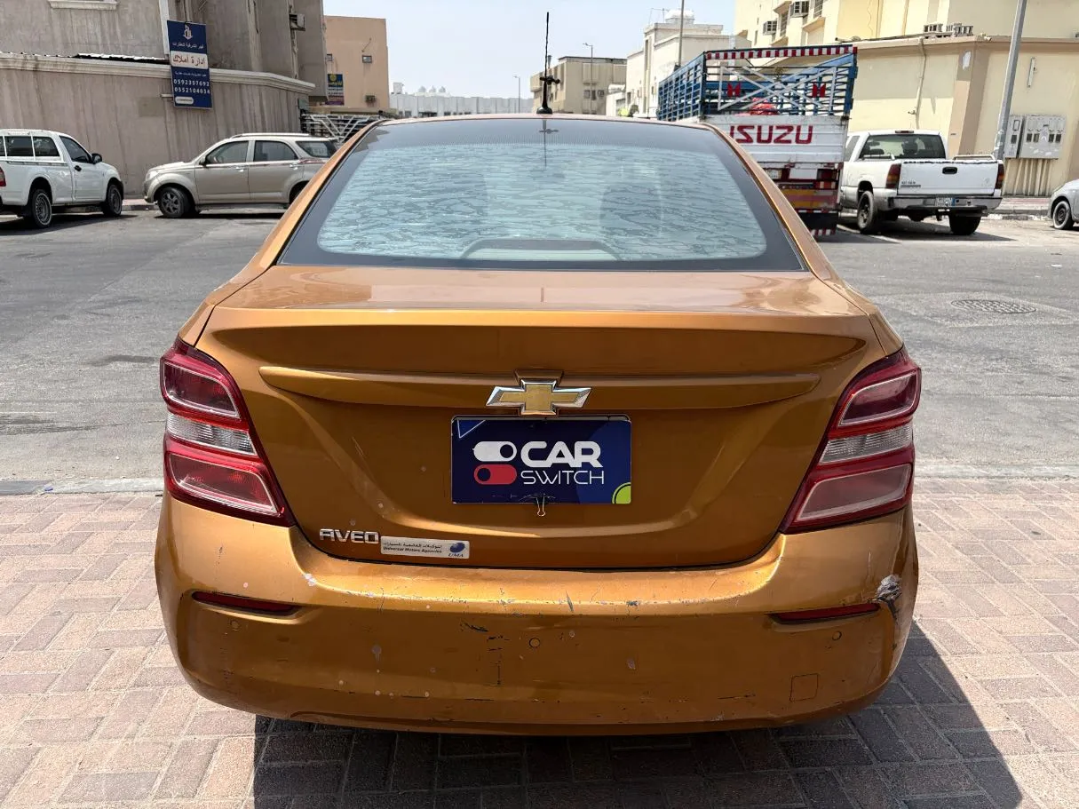 Car image 6
