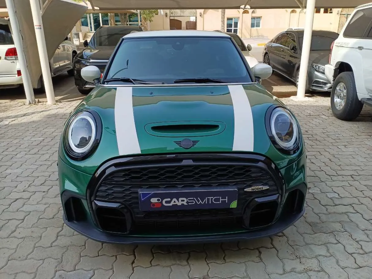 Car image 2