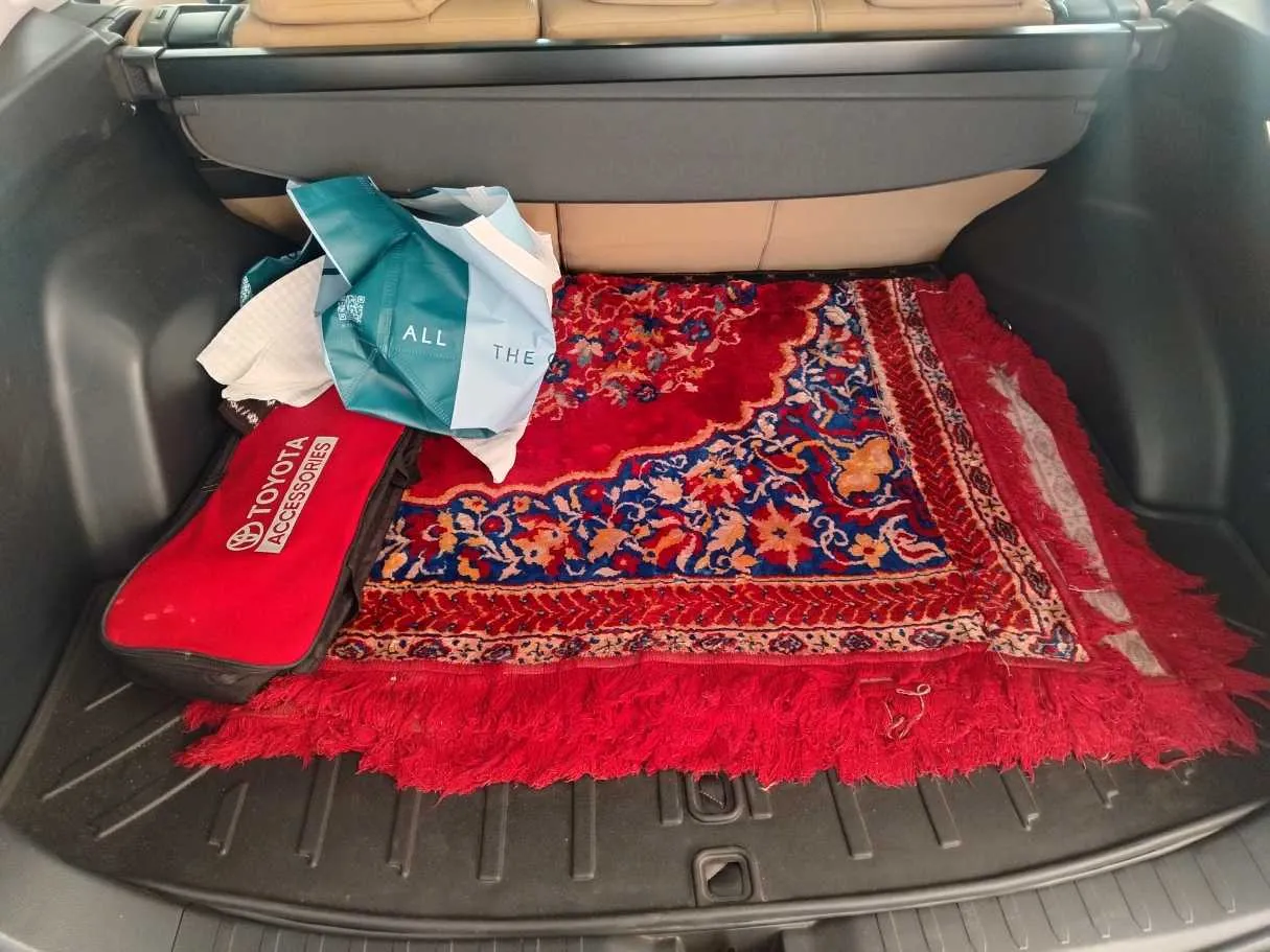 Car image 37