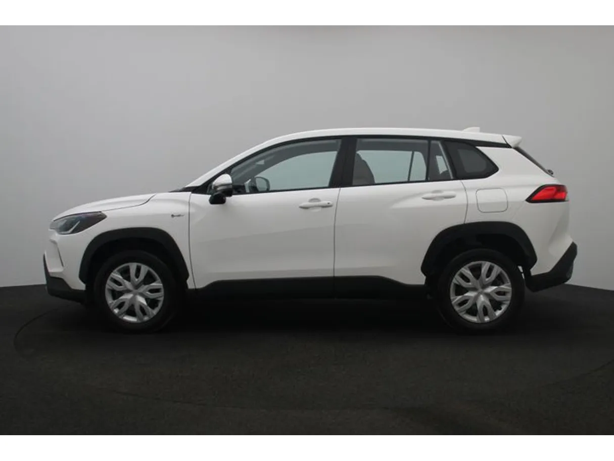 Car image 3