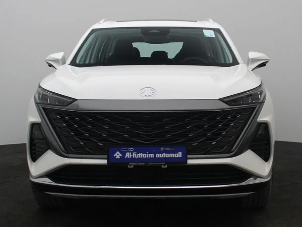 Car image 11