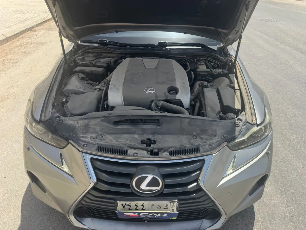 Car image 22