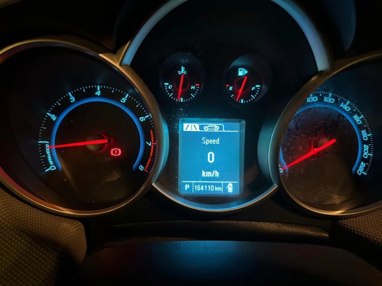 Car image 23