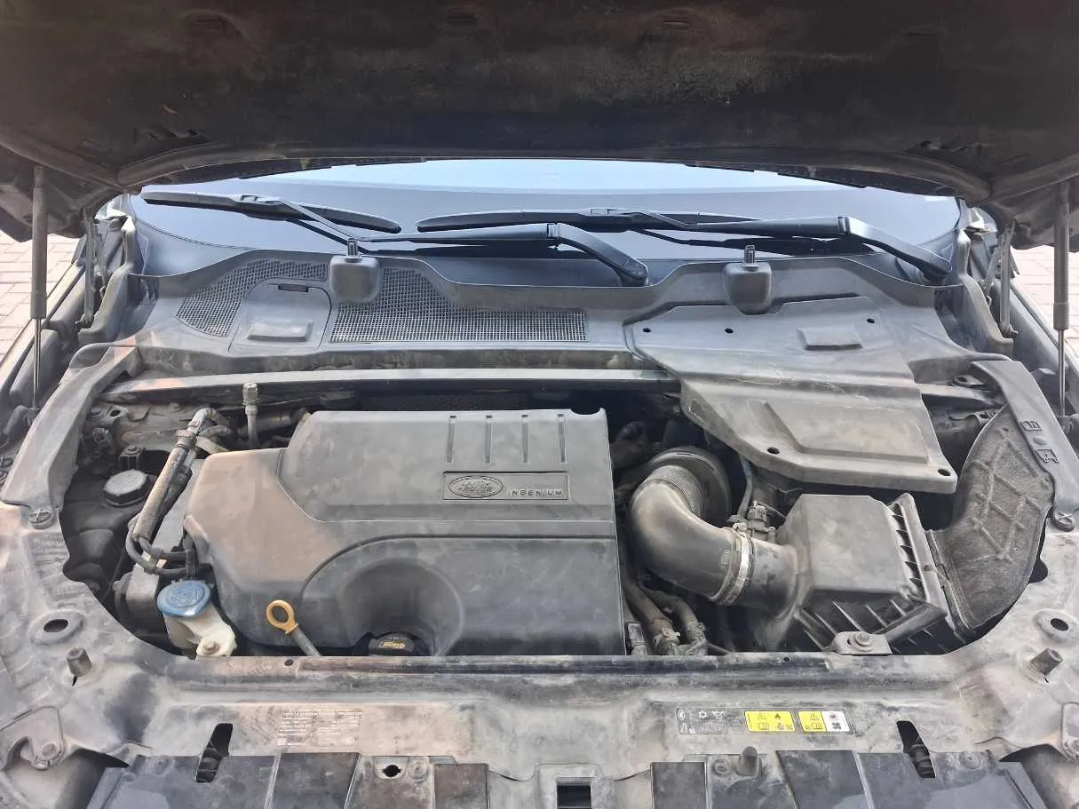 Car image 22