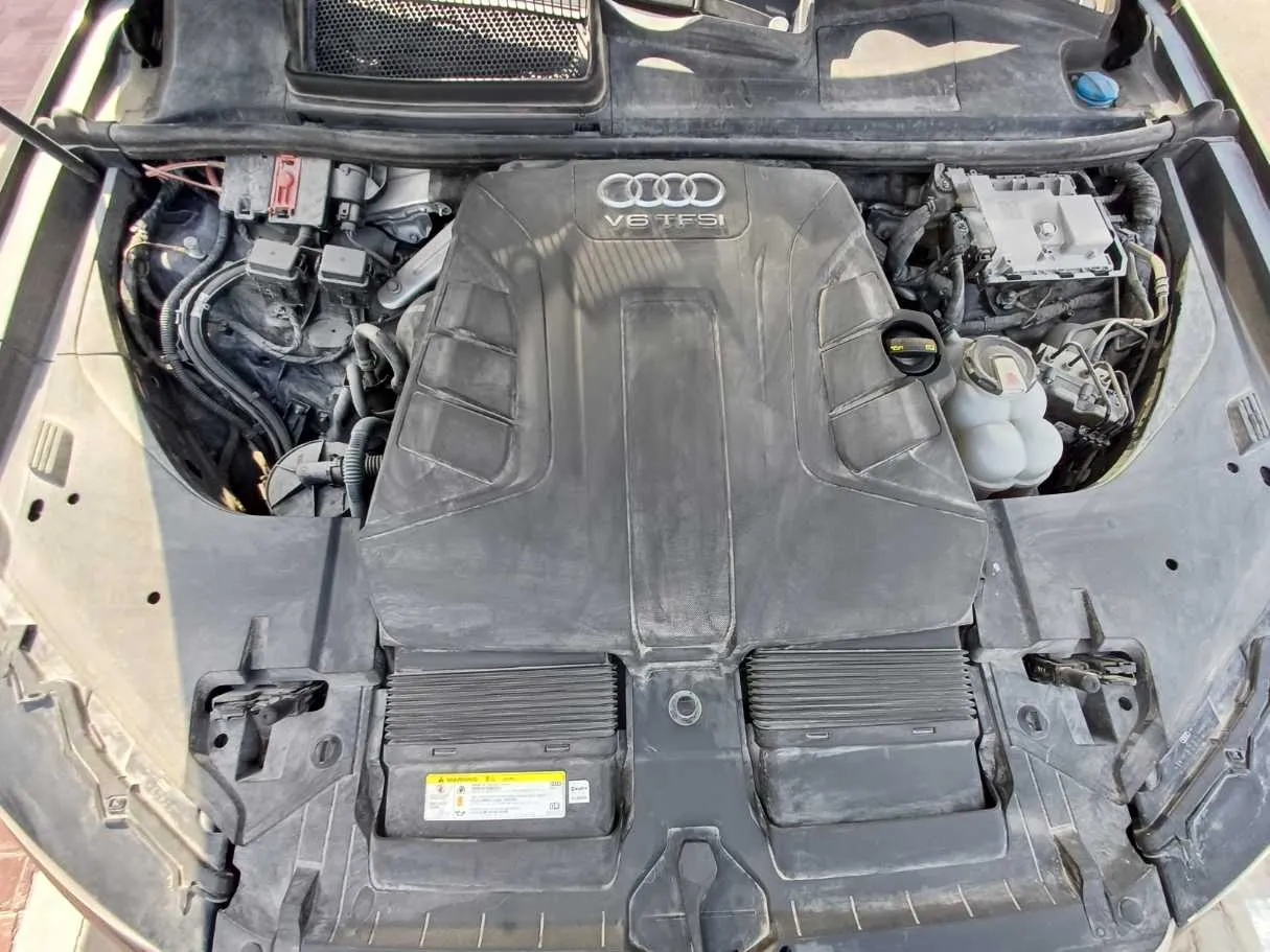 Car image 22