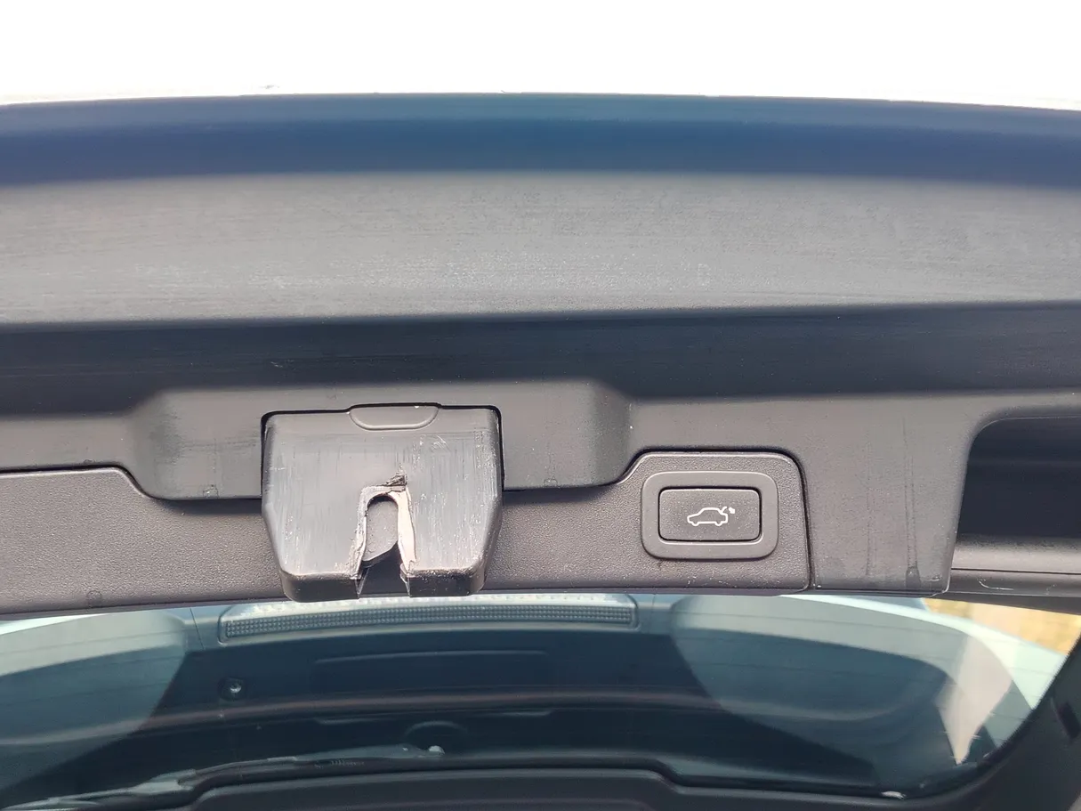 Car image 38
