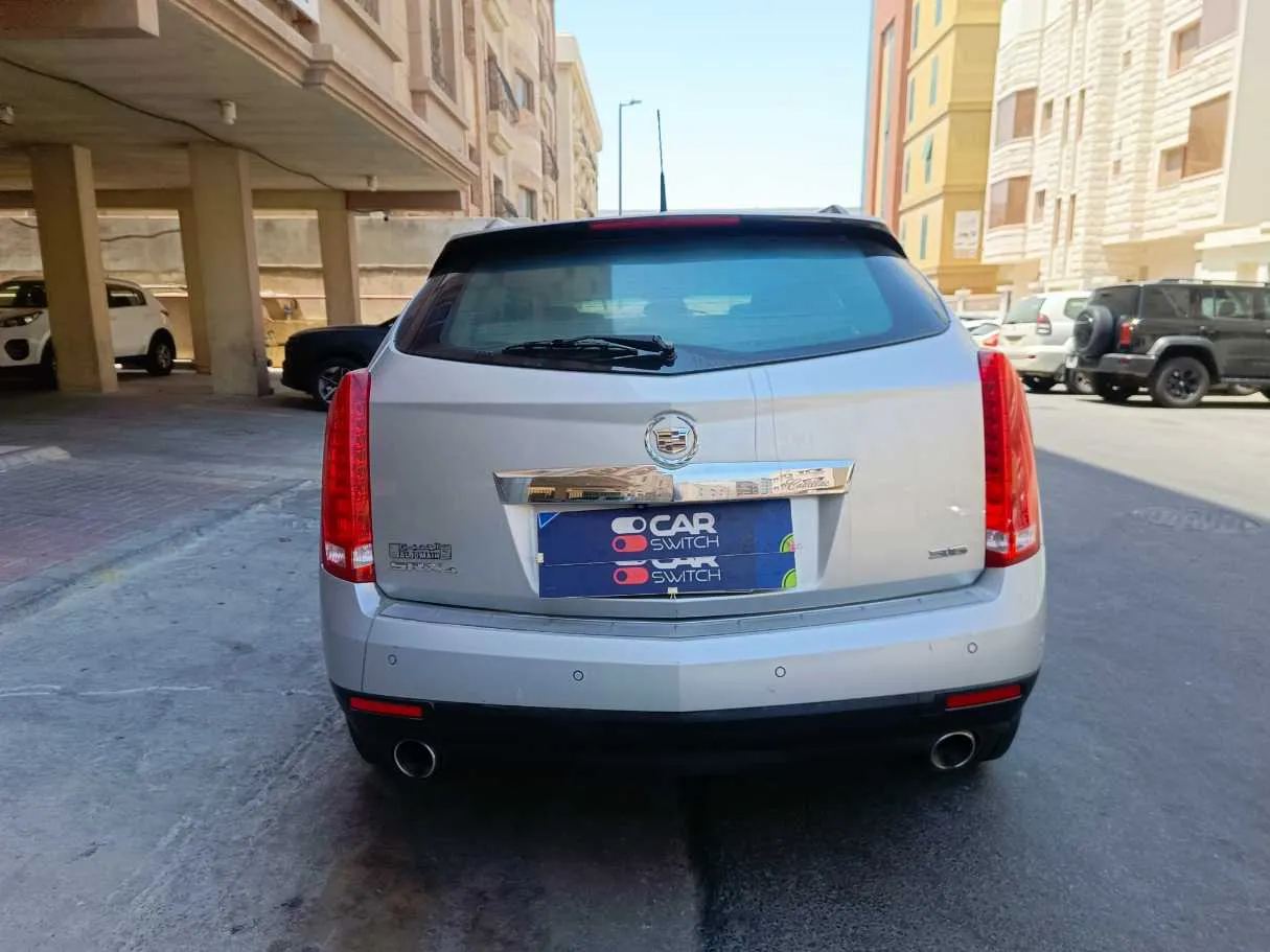 Car image 6