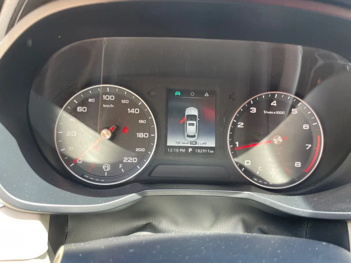 Car image 20