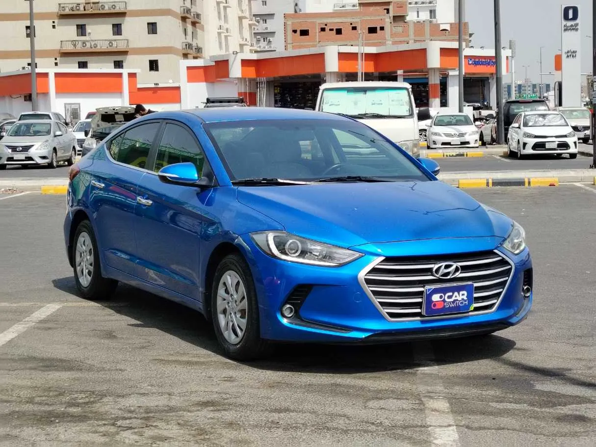 Car image 3