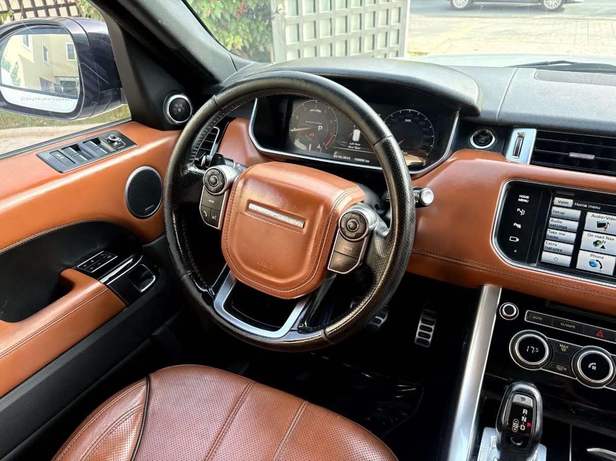 Car image 21