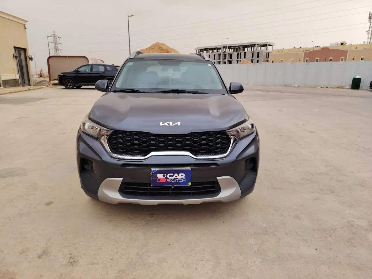 Car image 2
