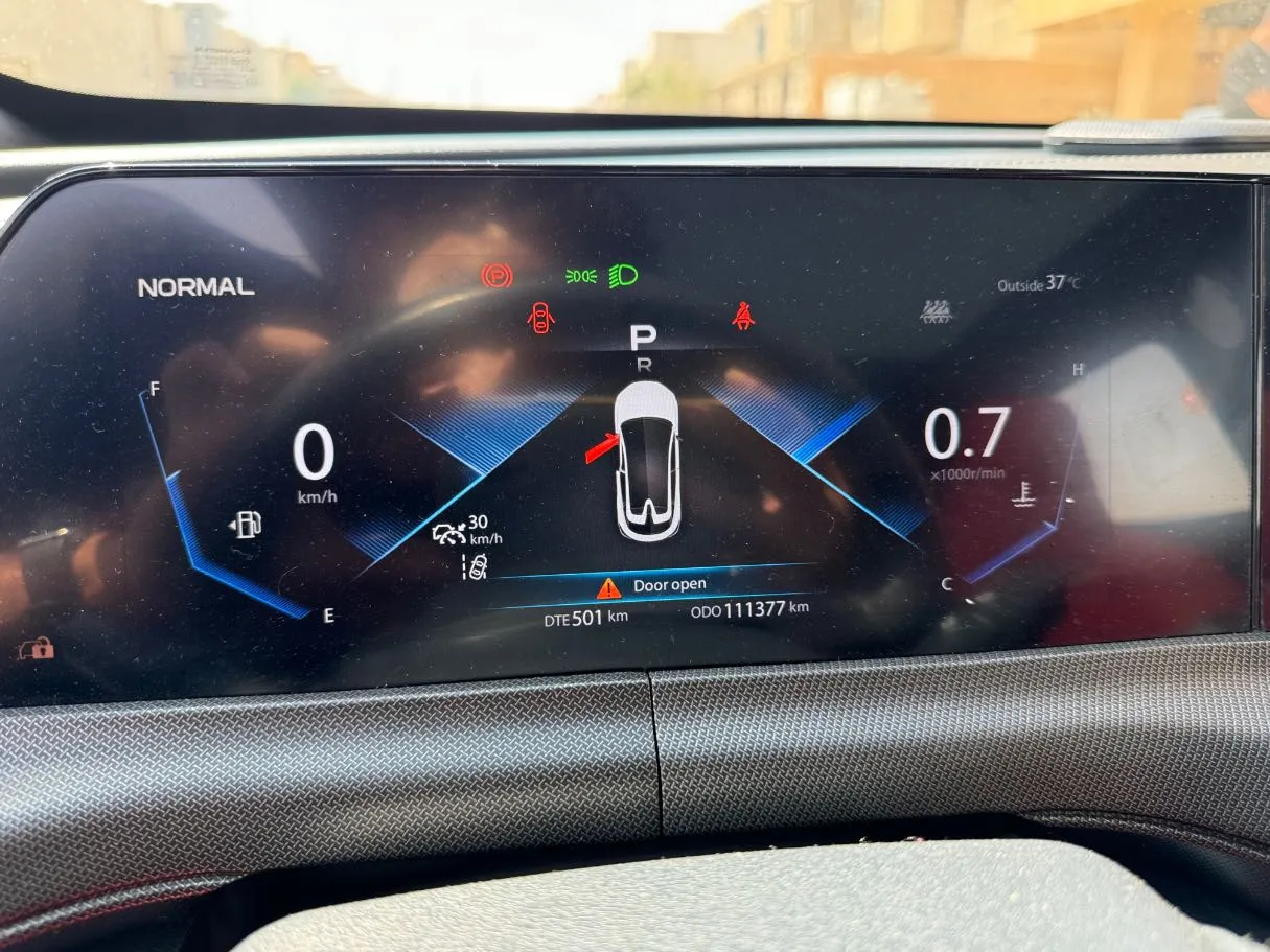 Car image 20