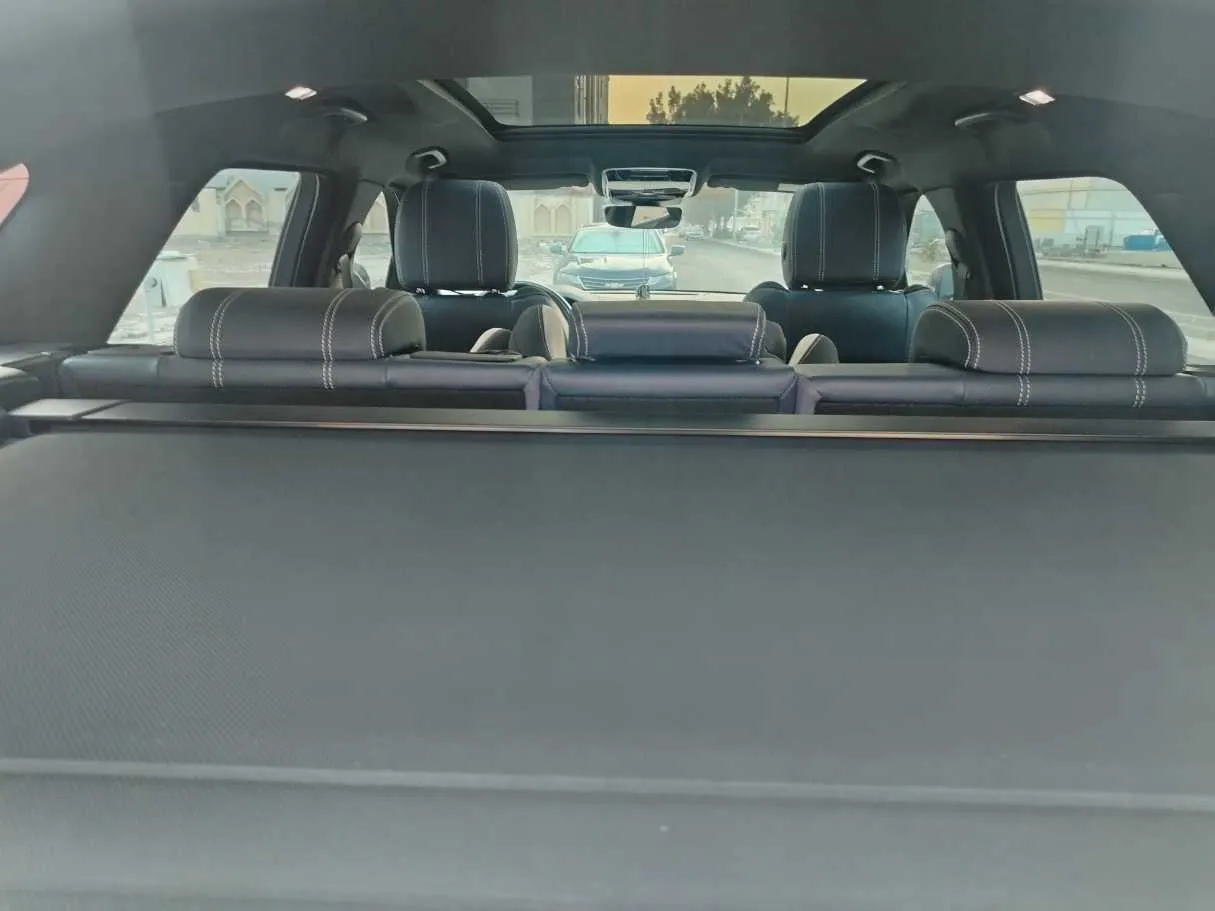 Car image 31