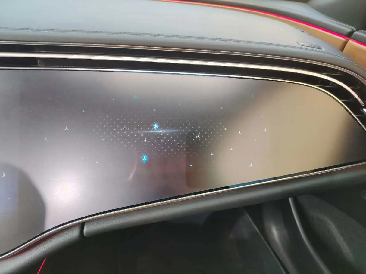Car image 43