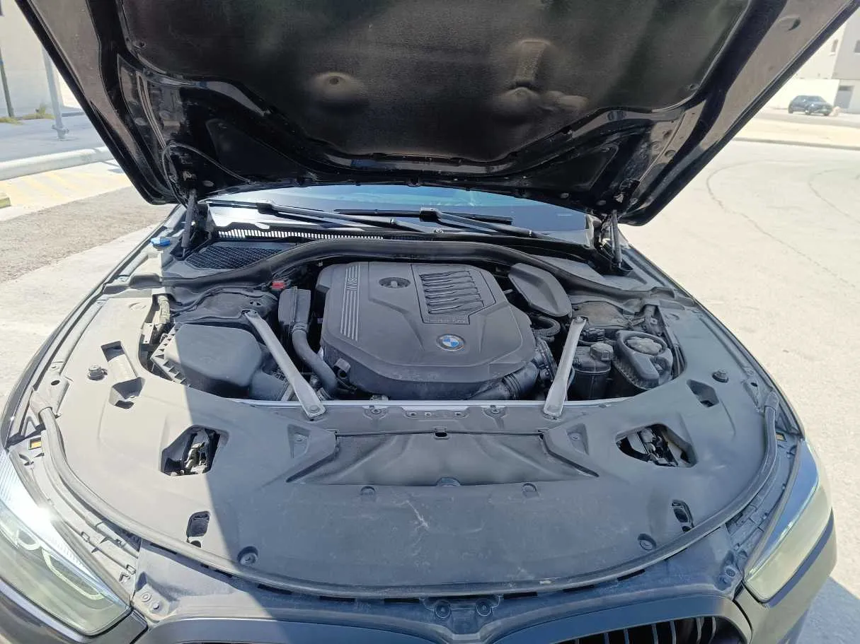 Car image 48