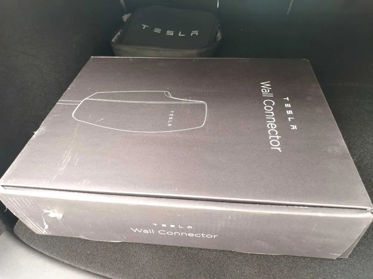 Car image 37